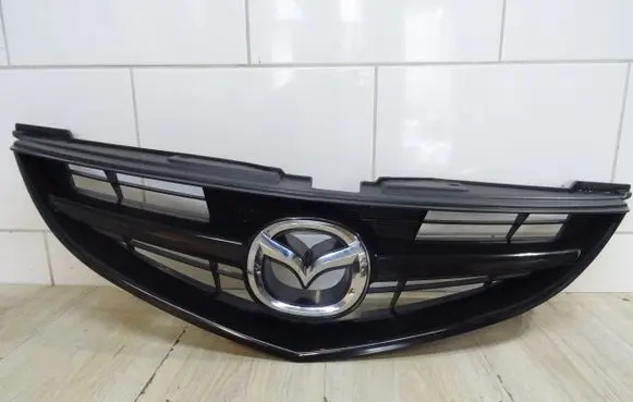 Mazda 6 Front bumper upper radiator grill GS1M50712