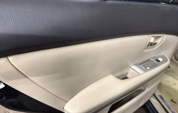 Lexus RX 330 - 350 - 400H Rear door card panel trim 101S