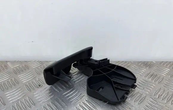 Engine bonnet (hood) release handle