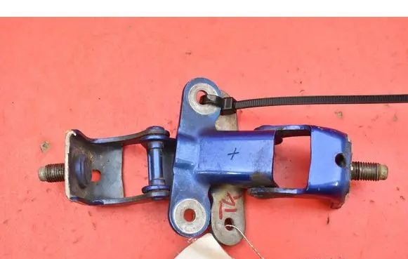 Honda Civic X Tailgate/trunk/boot hinge 