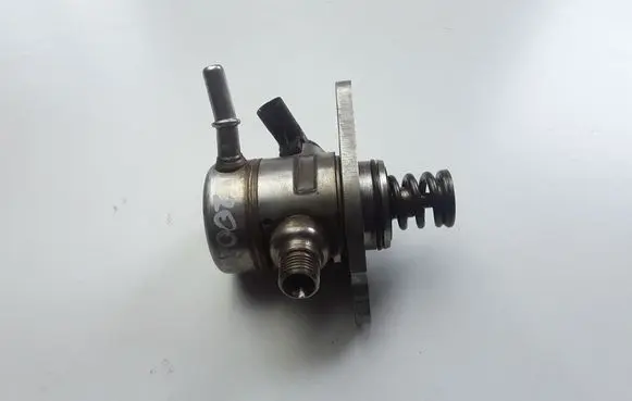 Peugeot 2008 II Fuel injection high pressure pump 9812133780