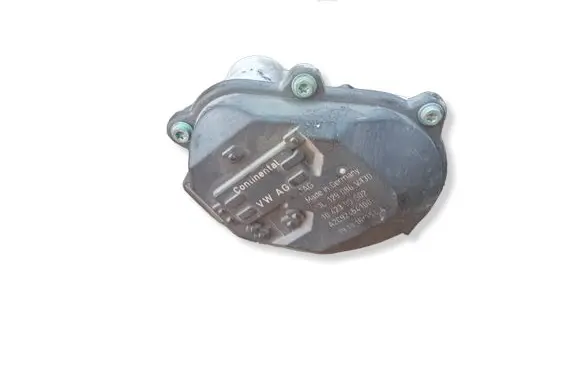 Volkswagen Tiguan Intake manifold valve actuator/motor 03L129086 A2C92454100 1042390S02
