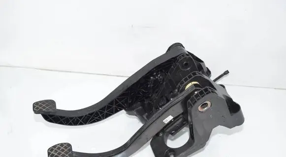 Volkswagen Crafter Pedal assembly 2N1721031