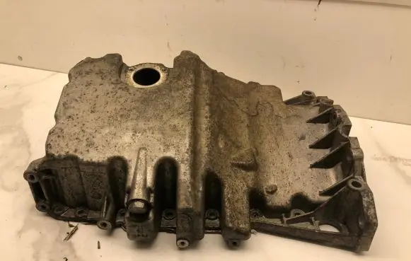 Audi A6 S6 C6 4F Oil sump