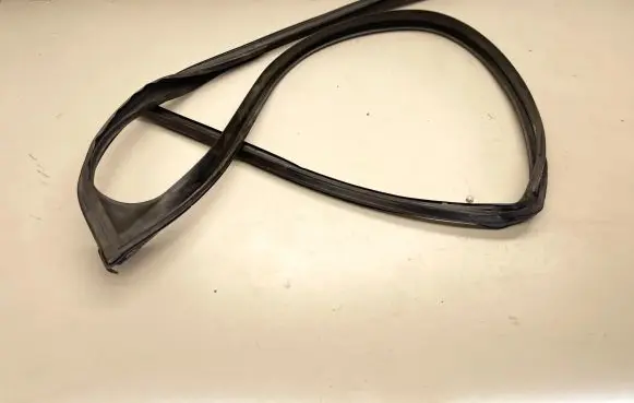 Lexus GS 250 350 300H 450H Other front door trim element 6815130210