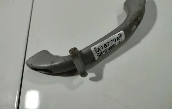Rear interior roof grab handle