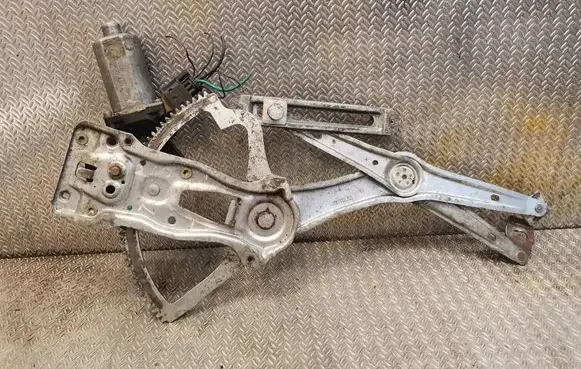 Mercedes-Benz E W210 Front door electric window regulator 0130821708