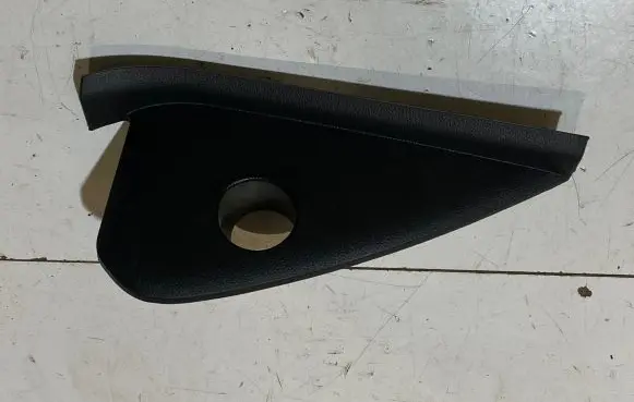 Ford Mustang VI Panel trim FR3B6304480