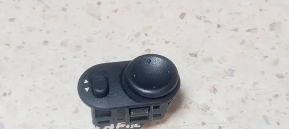 Opel Zafira A Wing mirror switch 09226861 9354R