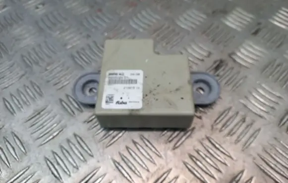 BMW X6 E71 Antenna control unit 693502401 21367510