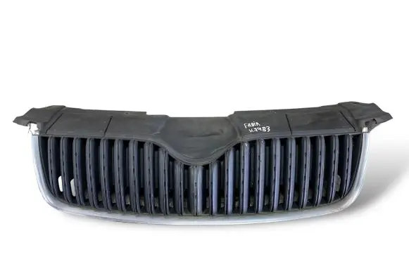 Skoda Fabia Mk2 (5J) Front bumper upper radiator grill 5J0853668A 0020102127