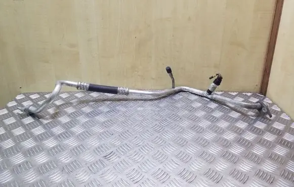 Ford C-MAX I Air conditioning (A/C) pipe/hose