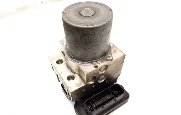 BMW 5 F10 F11 ABS Pump 6881305 6881306