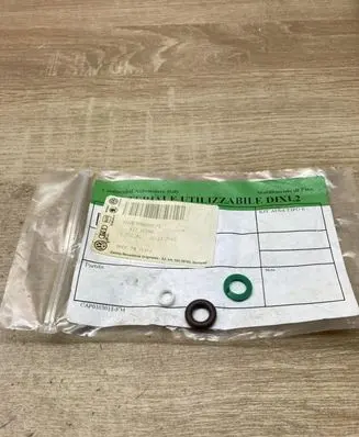 Volkswagen Touareg II Fuel injector 06E998907E WAGORING