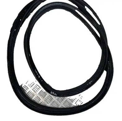 BMW X2 F39 Trunk rubber seal (body) 7423834