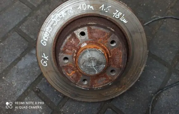 Renault Scenic III - Grand scenic III Rear wheel hub