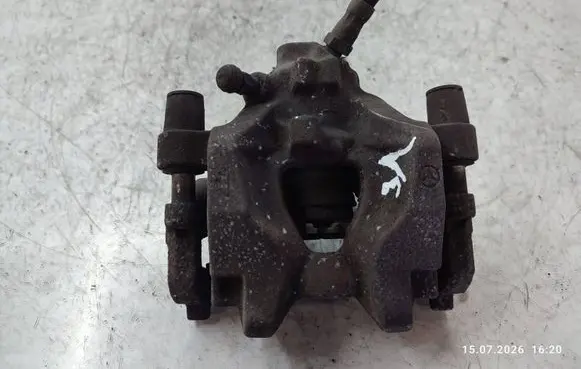Mercedes-Benz C W204 Rear brake caliper