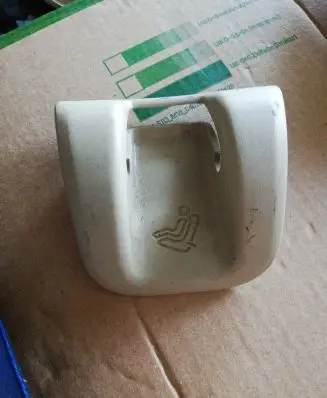 Audi A3 S3 8P ISOFIX cover 8P0887233