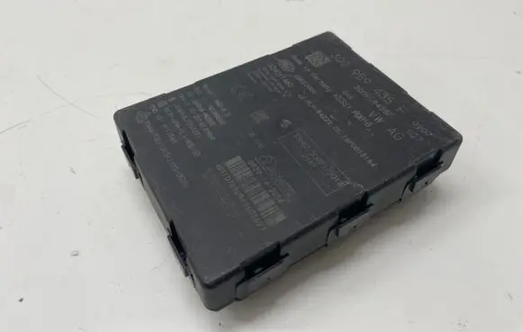 Volkswagen PASSAT B8 Keyless (KESSY) go control unit/module 3Q0959435F