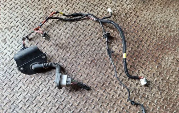 Dodge RAM Rear door wiring loom P68263803AA 68263803AA