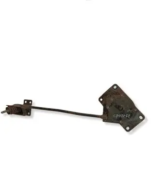 Hyundai Santa Fe Spare wheel mounting bracket 