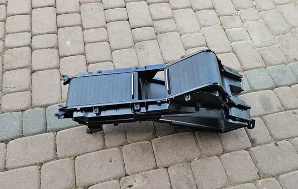 Opel Combo E Glove box 928000400ZD