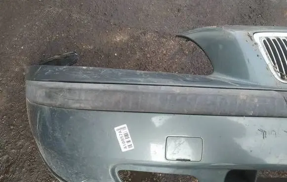 Volvo V70 Front bumper splitter molding 