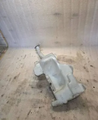Toyota RAV 4 (XA20) Windshield washer fluid reservoir/tank 060851045