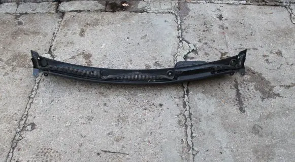 Wiper trim