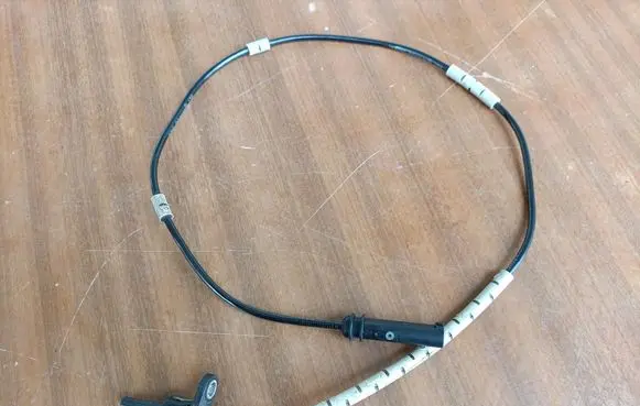 BMW 3 F30 F35 F31 ABS rear brake sensor 6869322 34526869322 34526791226