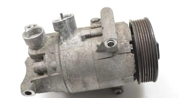 Skoda Rapid (NH) Air conditioning (A/C) compressor (pump) 5Q0820803D