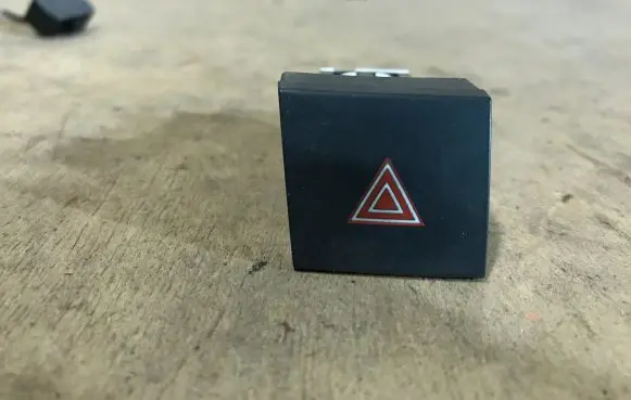 Peugeot 508 Hazard light switch 96662380ZE