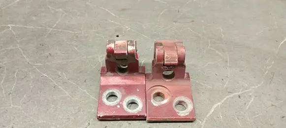 Volkswagen Vento Front door upper hinge 