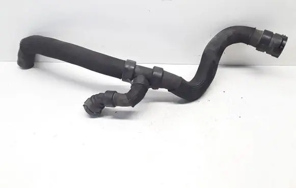Volvo V60 Engine coolant pipe/hose