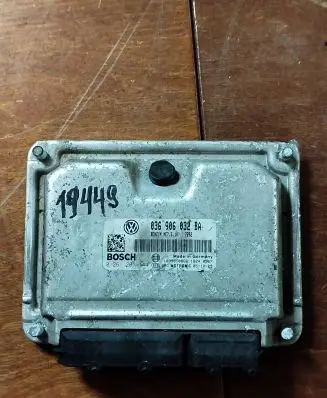 Volkswagen Golf V Engine control unit/module 036906032ba 0261201144