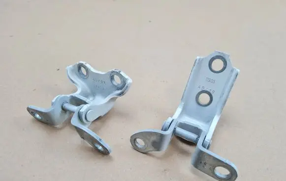Toyota Corolla E210 E21 Rear door hinge set 