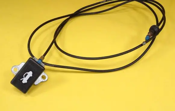Honda Stream Engine bonnet/hood lock release cable 1D11GS7AL