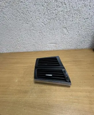 BMW X6 E71 Dashboard air vent grill cover trim 922776703