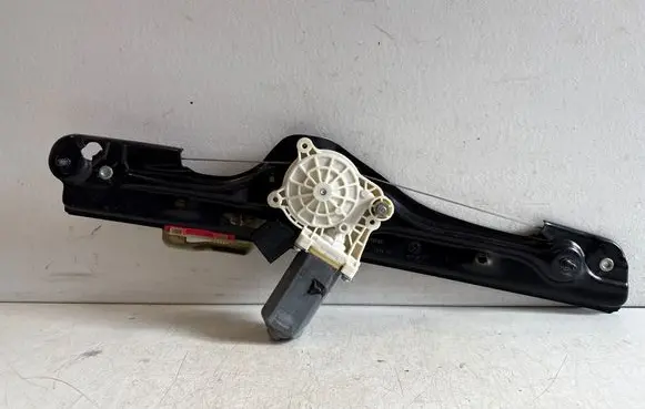 BMW X6 F16 Rear door window regulator with motor C11468103 7322747 0802184C0316