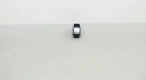 Mercedes-Benz GLC X253 C253 Tailgate/boot open switch button A2229057600