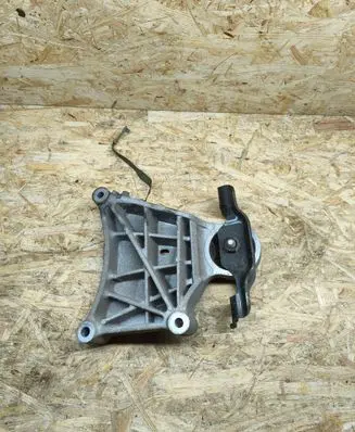Fiat 500E Engine mount bracket 05062092AC