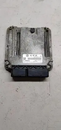 Volkswagen PASSAT B6 Engine control unit/module 03L907309
