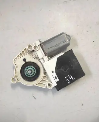 Volkswagen PASSAT B6 Front door window regulator motor 3C1837461L 981235420 980851123