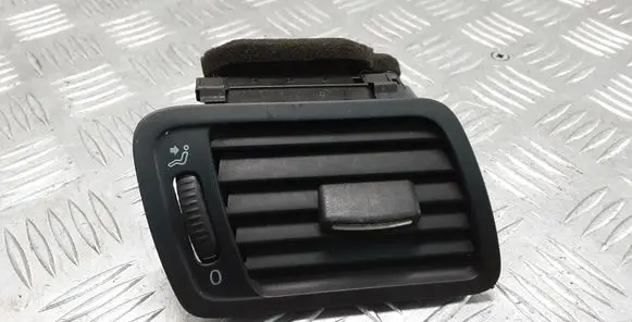 Volkswagen PASSAT B6 Dashboard side air vent grill/cover trim 3C2819702