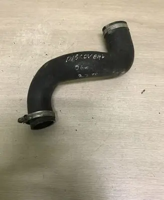 Land Rover Discovery 3 - LR3 Intercooler hose/pipe