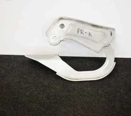 Ford Focus Engine bonnet/hood hinges BM51A16801AD