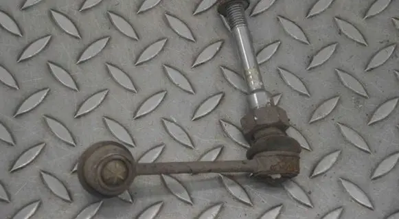 Front anti-roll bar/stabilizer link