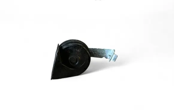Dodge Challenger Horn signal E1007042 067042