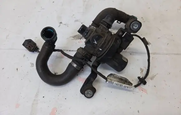 Jaguar F-Pace Electric auxiliary coolant/water pump M8A2-8D108-AD