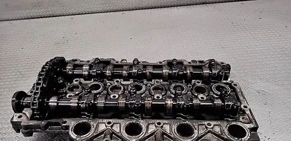 Peugeot 307 Camshaft 9644994680